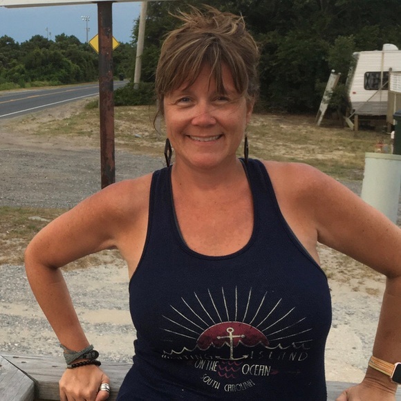 Meet your Posher, Tonya - Picture 2 of 4